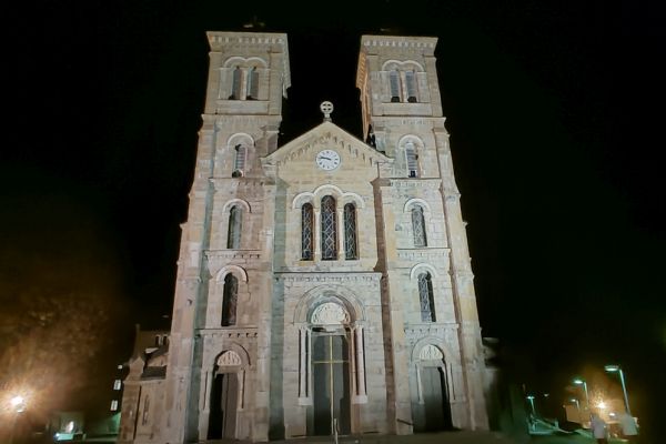 175-nd-lasalettebasilica-0031AE1848F-8F02-7932-854E-797E1288E8A8.jpg
