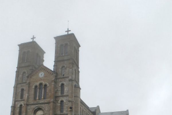 175-nd-lasalettebasilica-009647BB7CD-C7A5-AD5F-06B9-5B4E50452EBF.jpg