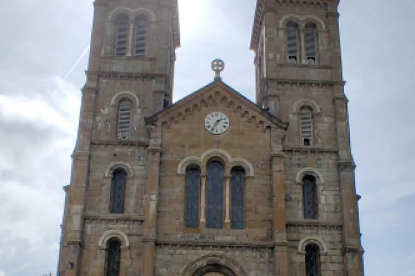 175-nd-lasalettebasilica-03396535C6B-DAFE-F447-1810-4F31C61CD69B.jpg