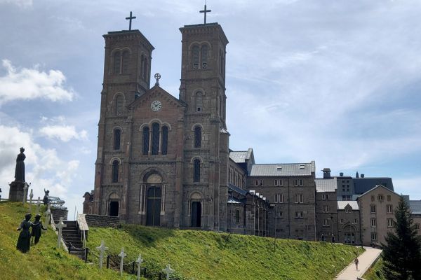 175-nd-lasalettebasilica-043A3DBC0F0-986C-1EC7-DC90-B11129CA8BC0.jpg