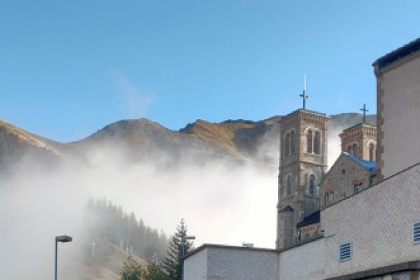 175-nd-lasalettebasilica-061202C4F7C-B752-CD9C-857C-03D54A17084C.jpg