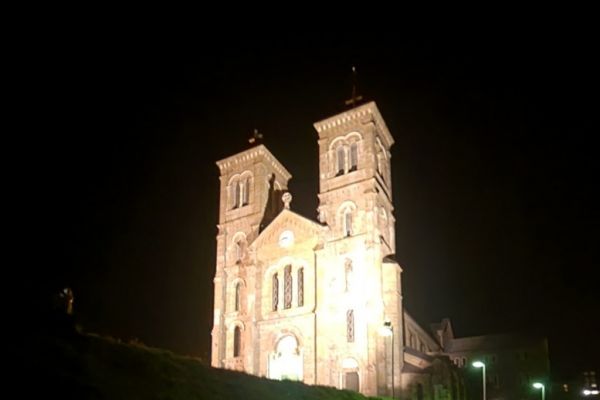 lasalette-ag-04141A59BDE-FF05-6EBA-D2DB-D06B758454F6.jpg