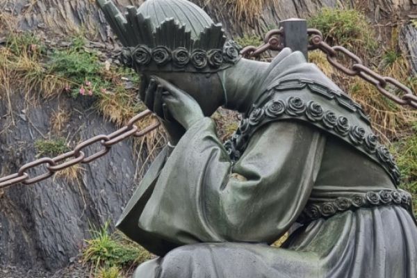 lasalette-ag-053AB01E4B2-16A9-AD18-A69B-D4D49118B8F2.jpg