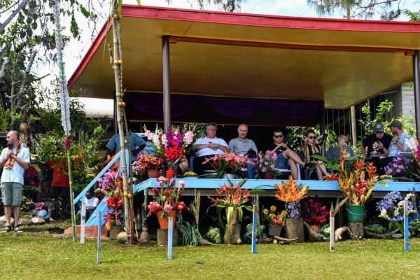 png-dopo-messa2019-001071B43F7-77B8-CCCD-69B8-1FCBF8B86426.jpg