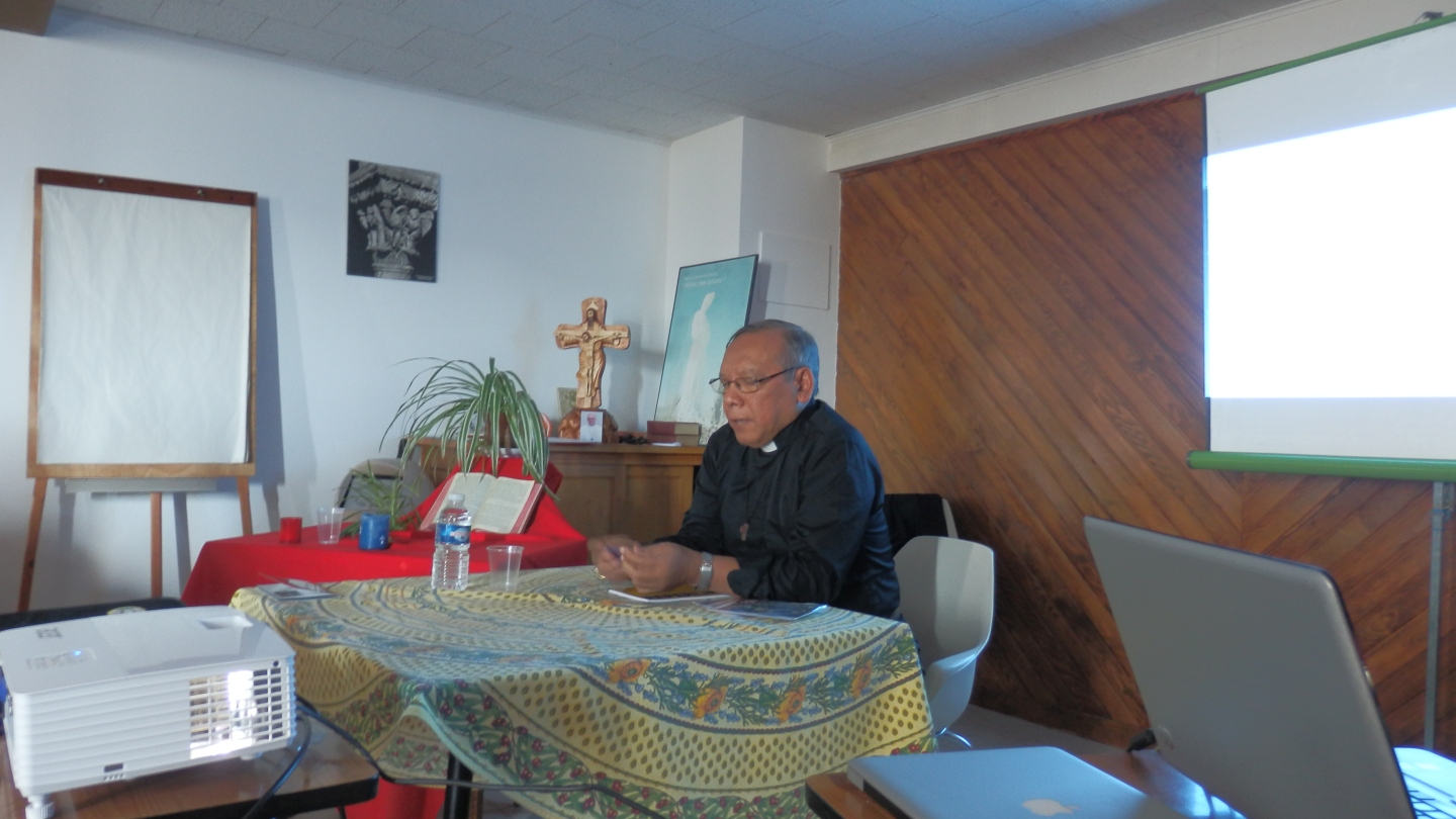 Mons. Yustinus Harjosusanto MSF (Arcivescovo di Samarinda) 